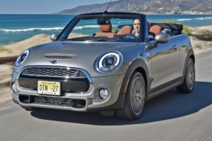 MINI Cooper S Convertible Review Hindi: कीमत, फीचर्स और स्पोर्टी परफॉर्मेंस